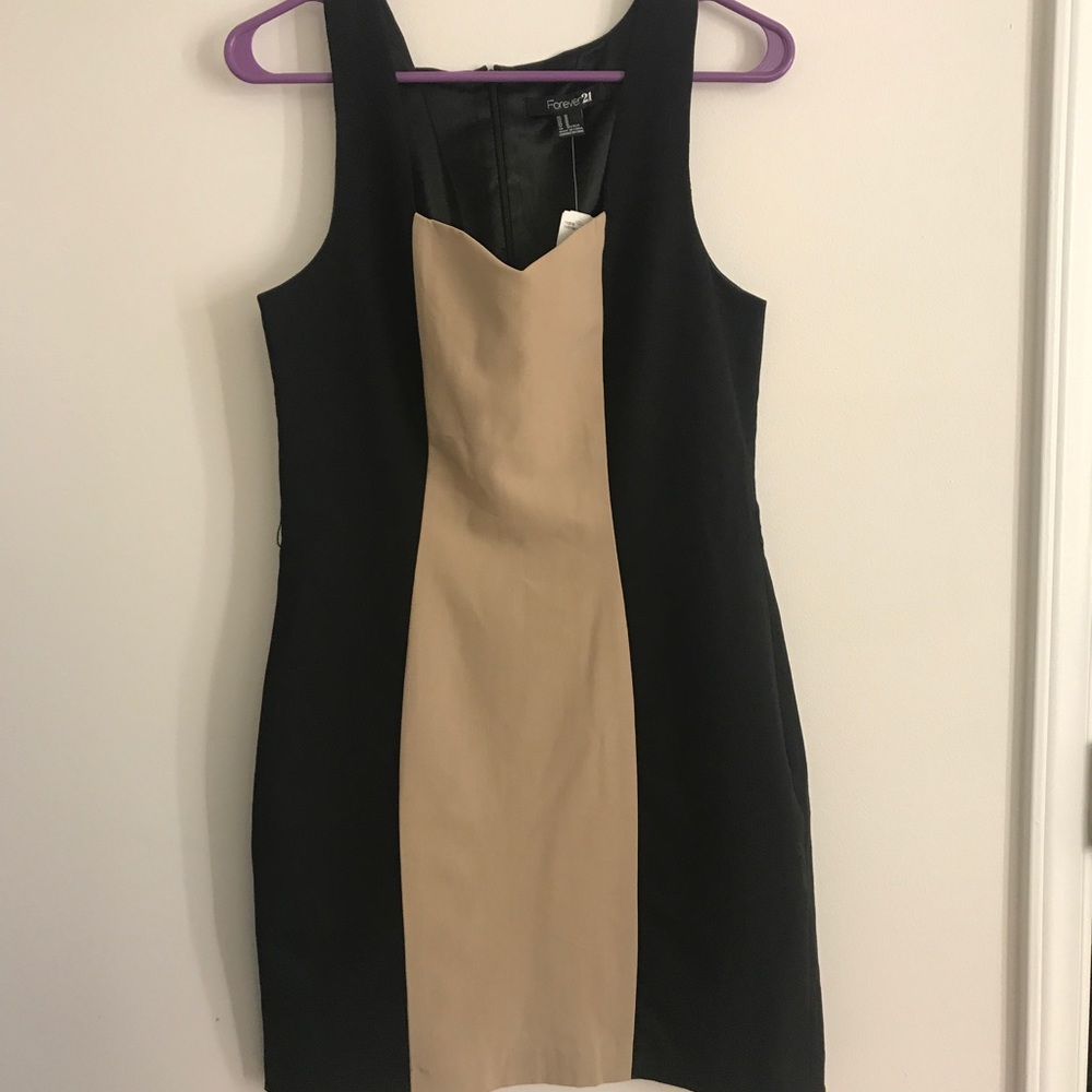 NWT Forever 21 Dress Size Medium